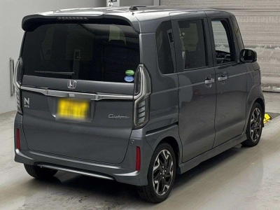 HONDA N BOX CUSTOM
