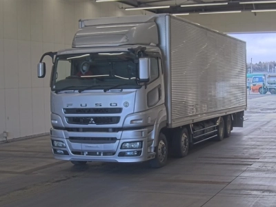 MITSUBISHI FUSO SUPER GREAT