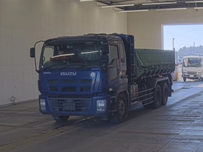 ISUZU GIGA