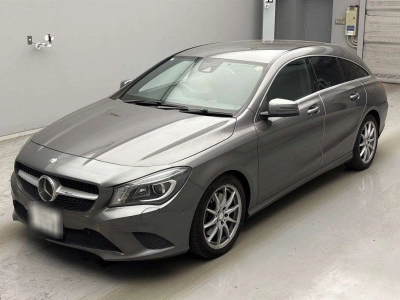 MERCEDES BENZ CLA SHOOTING BRAKE
