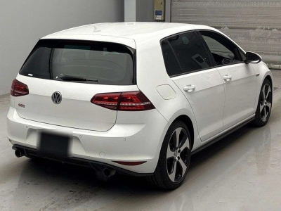 VOLKSWAGEN GOLF  GTI