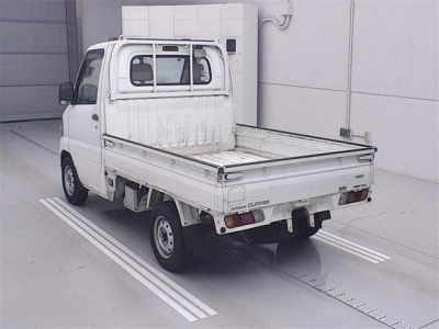 NISSAN CLIPPER