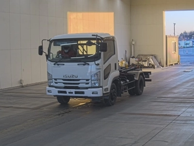ISUZU FORWARD