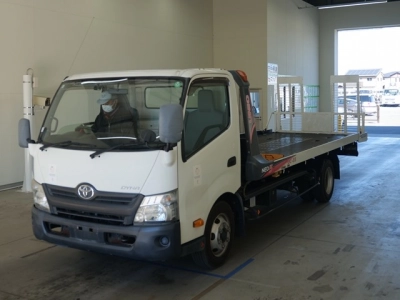 TOYOTA DYNA