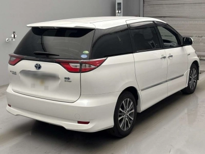 TOYOTA ESTIMA HYBRID