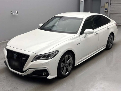 TOYOTA CROWN HYBRID