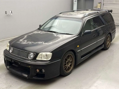 NISSAN STAGEA