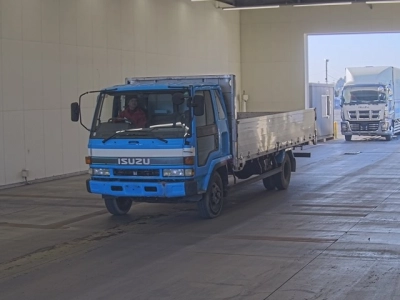 ISUZU FORWARD