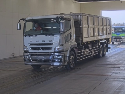 MITSUBISHI FUSO SUPER GREAT