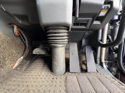 MITSUBISHI FUSO SUPER GREAT