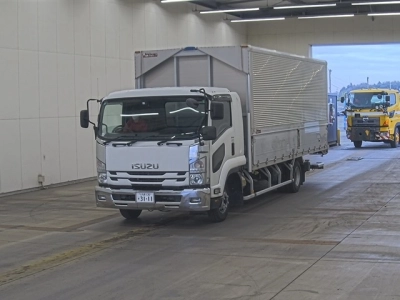 ISUZU FORWARD