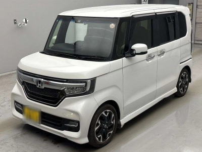 HONDA N BOX CUSTOM