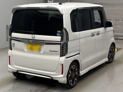 HONDA N BOX CUSTOM