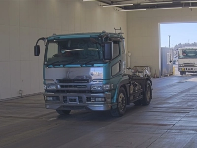 MITSUBISHI FUSO SUPER GREAT