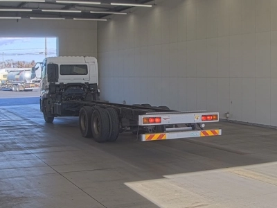 NISSAN DIESEL (UD) QUON