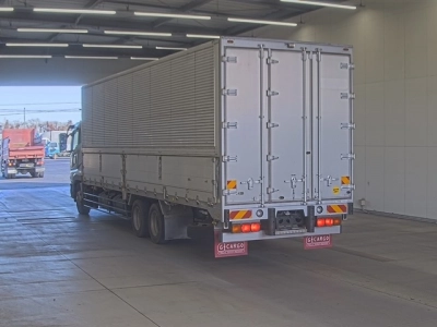 MITSUBISHI FUSO SUPER GREAT