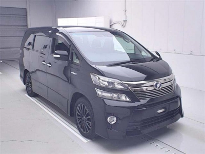 TOYOTA VELLFIRE