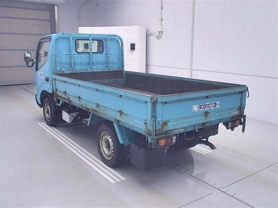 TOYOTA DYNA