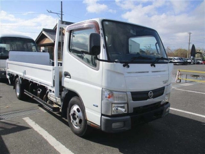 NISSAN NT450 ATLAS