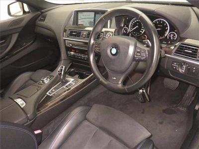 BMW 6 SERIES