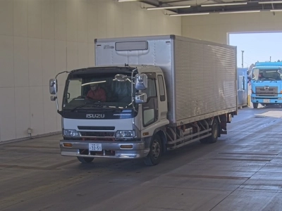ISUZU FORWARD