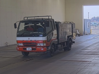 MITSUBISHI FUSO FIGHTER