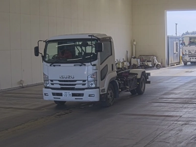 ISUZU FORWARD