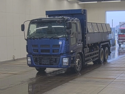 ISUZU GIGA
