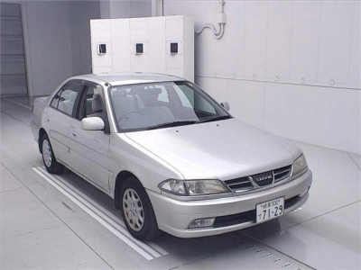 TOYOTA CARINA