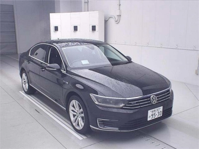 VOLKSWAGEN PASSAT GTE