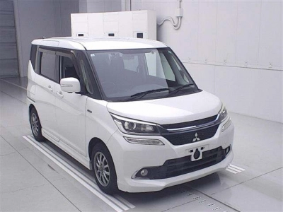 MITSUBISHI DELICA D:2