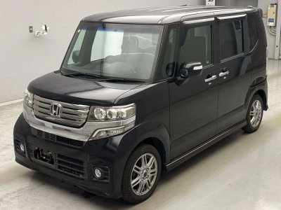 HONDA N BOX CUSTOM