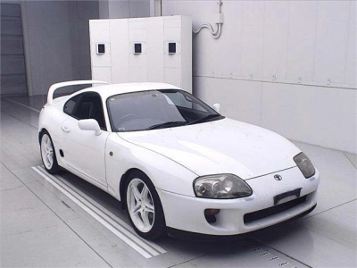 TOYOTA SUPRA