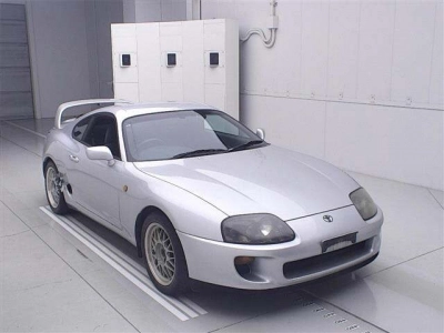 TOYOTA SUPRA