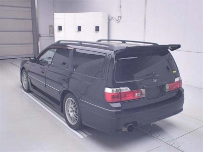 NISSAN STAGEA