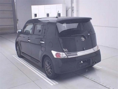 TOYOTA BB