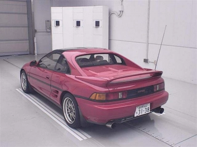 TOYOTA MR2