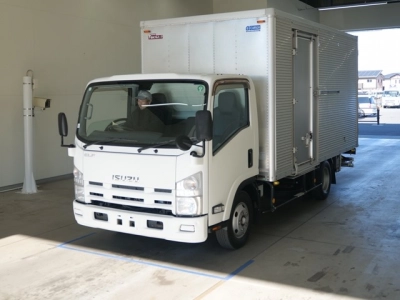 ISUZU ELF