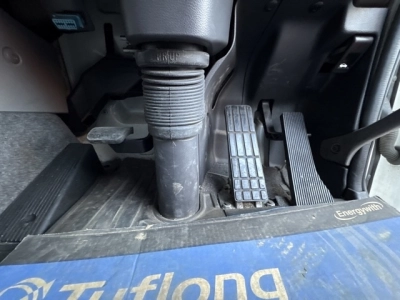 NISSAN DIESEL (UD) QUON