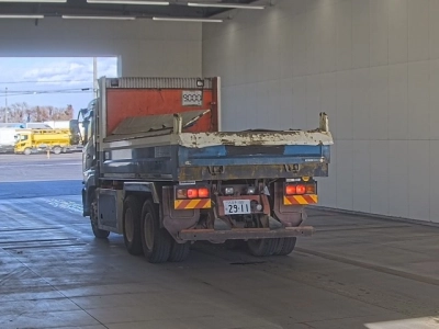 NISSAN DIESEL (UD) QUON