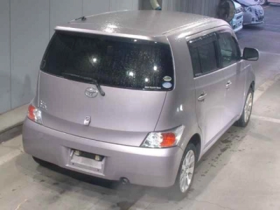 TOYOTA BB