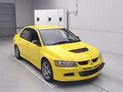 MITSUBISHI LANCER
