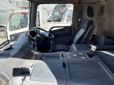 MITSUBISHI FUSO SUPER GREAT