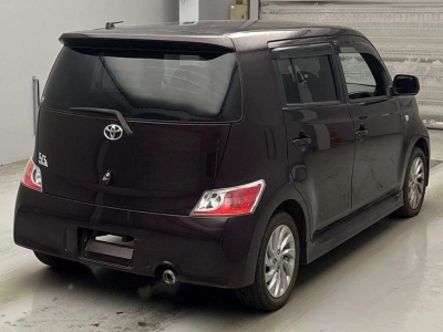 TOYOTA BB