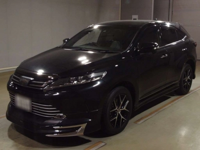 TOYOTA HARRIER