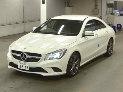 MERCEDES BENZ CLA