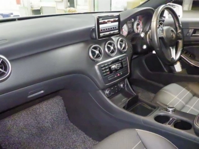 MERCEDES BENZ A CLASS