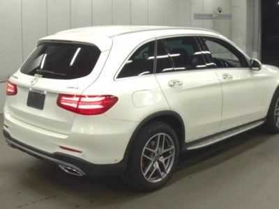 MERCEDES BENZ GLC