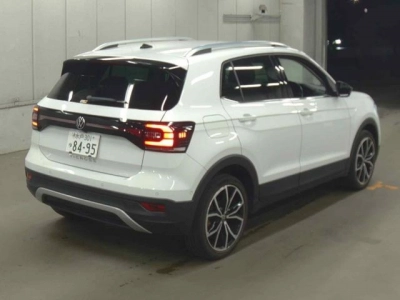 VOLKSWAGEN T-CROSS