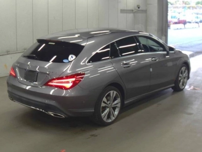 MERCEDES BENZ CLA SHOOTING BRAKE